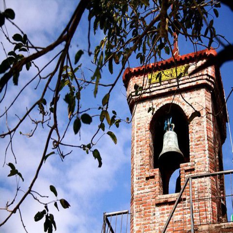 San-Jacinto-de-Polonia-church-belfry-with-the-oldest-bell-in-the-far-east